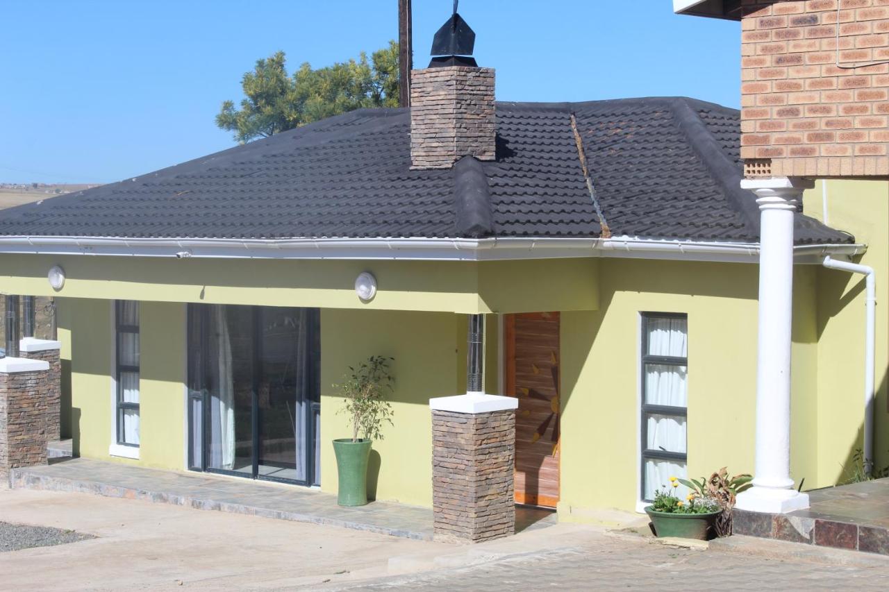 Qunu Heritage Home - Mthatha - Chambres d’hôtes Mthatha