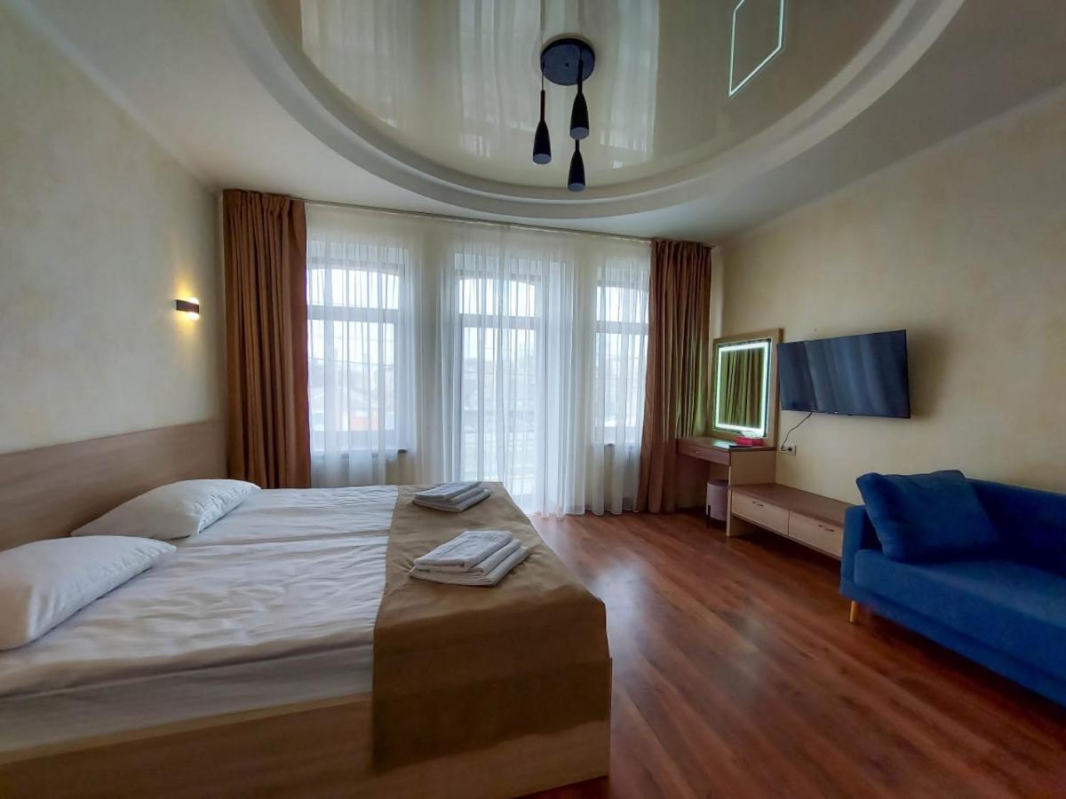 B&B Dnjepropetrovsk - Graff Hotel - Bed and Breakfast Dnjepropetrovsk