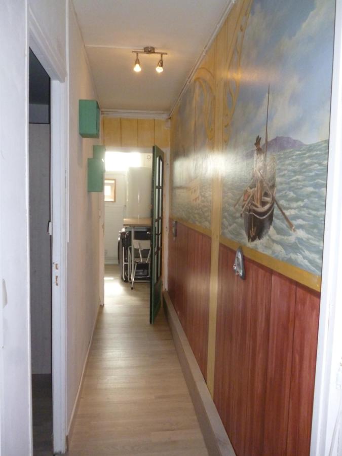 Flobart grand appartement à Sangatte au rdc et à 30 metres de la plage - B&B