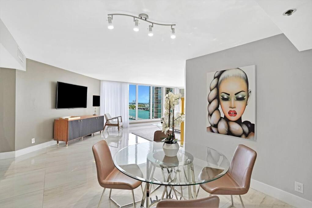B&B Miami - Sun-Kissed & Sunshine! Direct Water and City Views - Bed and Breakfast Miami