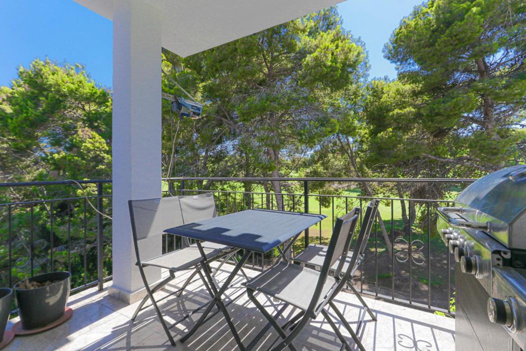 Presidential suite Villamartin Plaza Av Brisas 67 - B&B