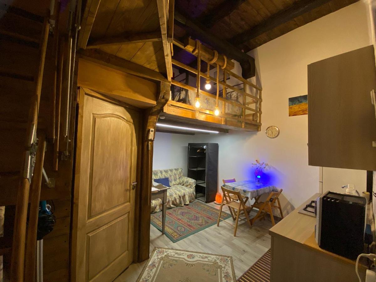 Sarno Domus Grazioso Loft 2 livelli Centro Storico - B&B