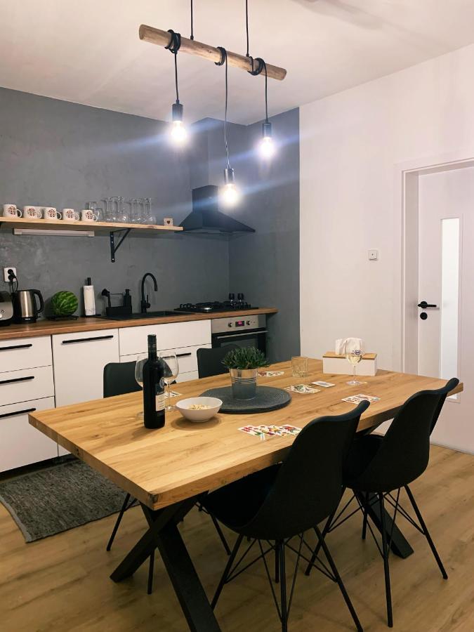 Zahradní 6 - B&B Velké Pavlovice