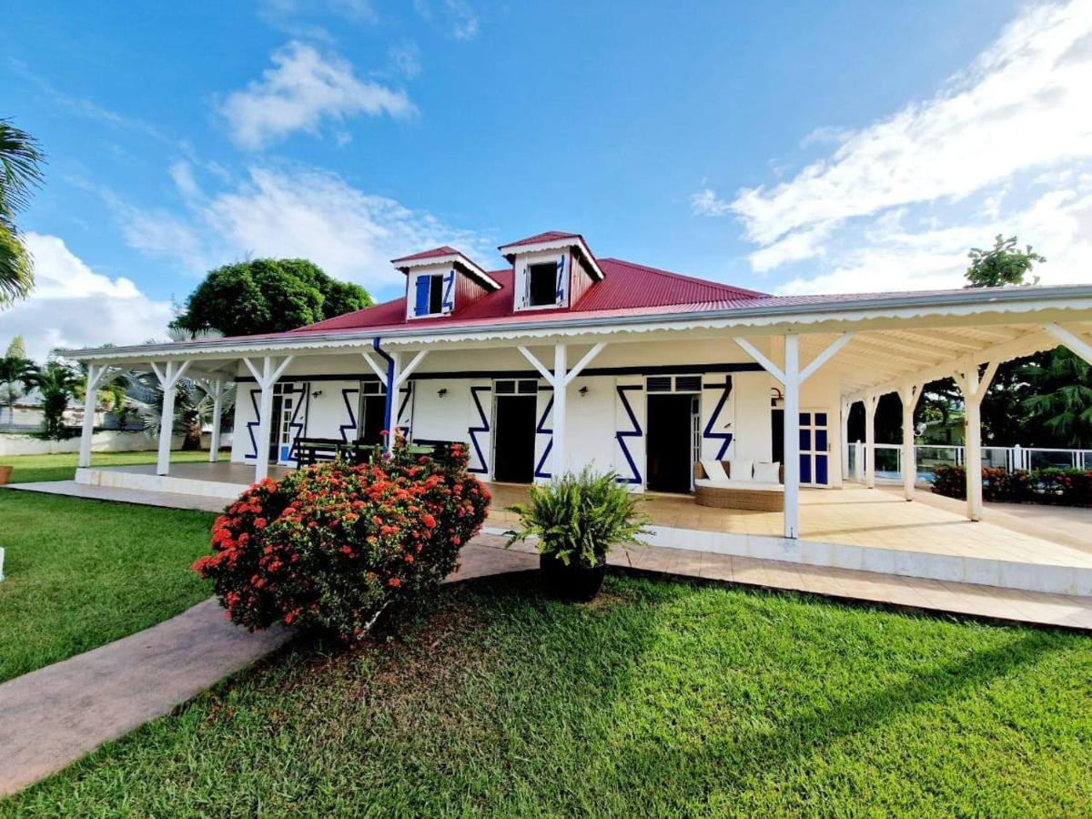 BluePalm case - B&B Petit-Bourg