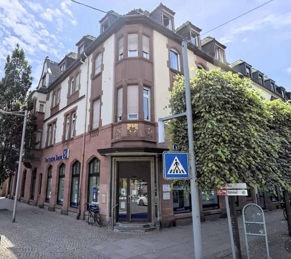 SCHLOSSBERG RESIDENCES - XXL-Design-Apartment mit Schlossblick für bis zu 12 Personen - Chambres d’hôtes