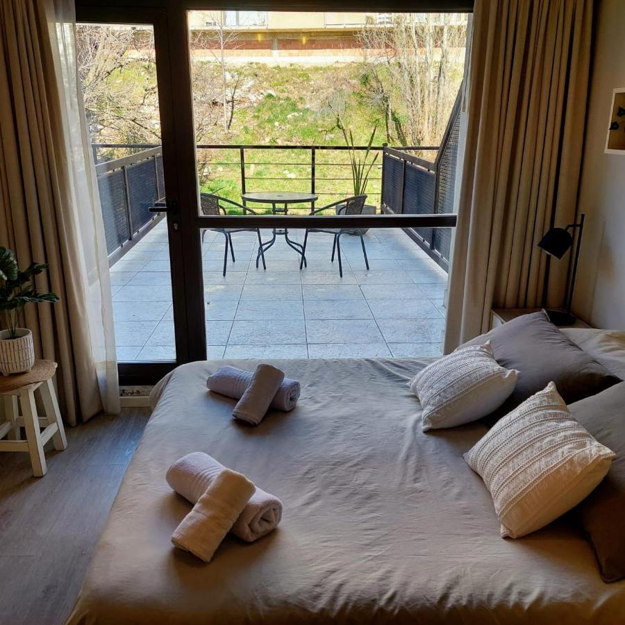 Studio with Terrace