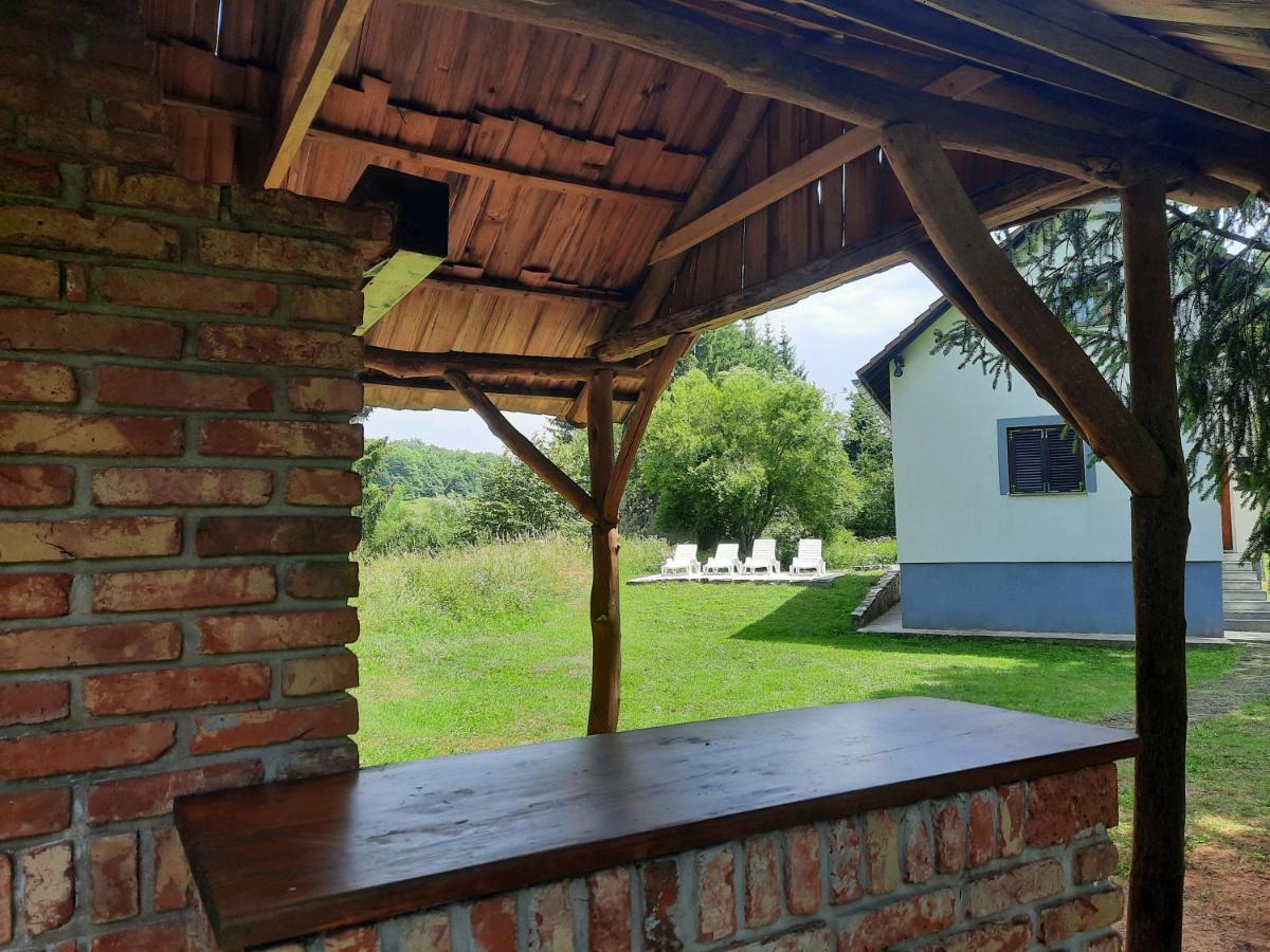 Vacation House Home, Plitvice Lakes National Park - Chambres d’hôtes Plitvička Jezera