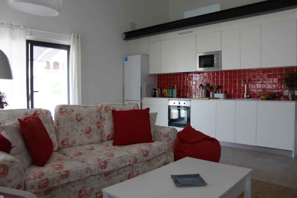 El paller de L´Armentera 3 - Bed and Breakfast