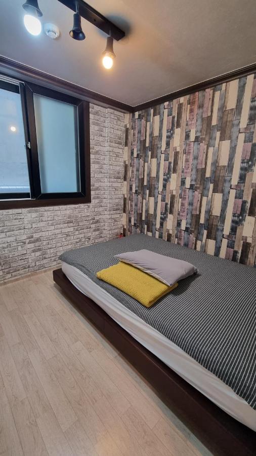 Camera Singola con Bagno Privato