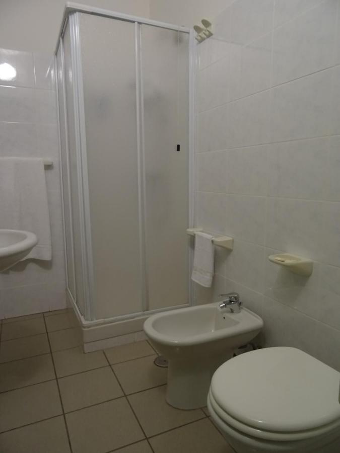 Twin Room with Private Bathroom