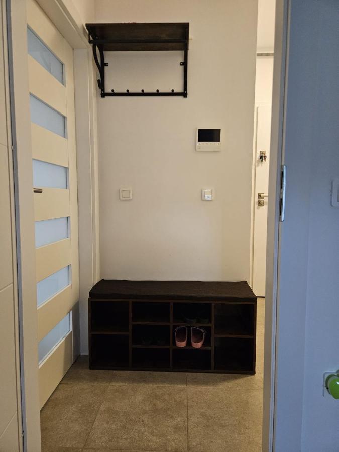 Luna,central,self-check in,AC,WI-FI, washer,free parking - B&B