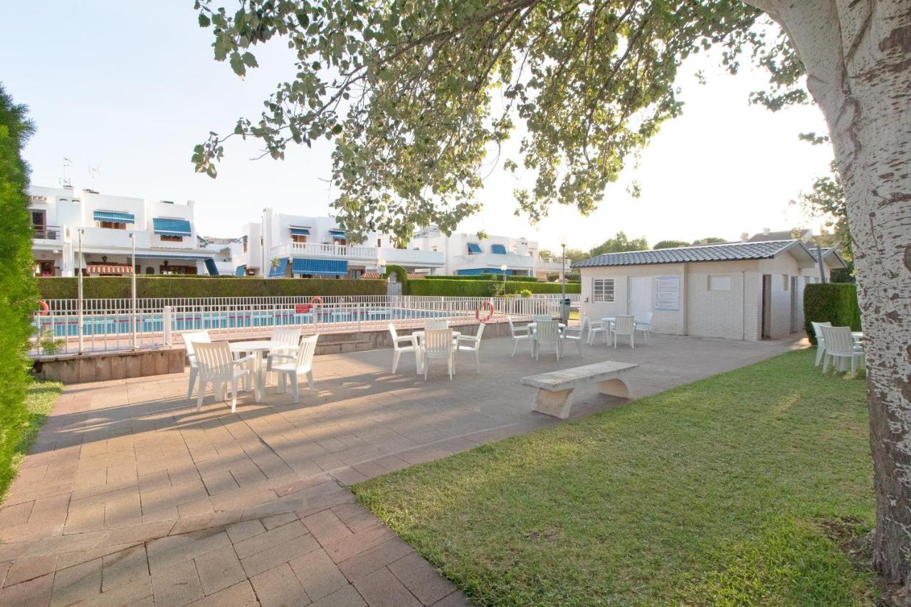 Global Vacacional, Adosado con piscina en la playa de Canet - B&B Canet d'En Berenguer