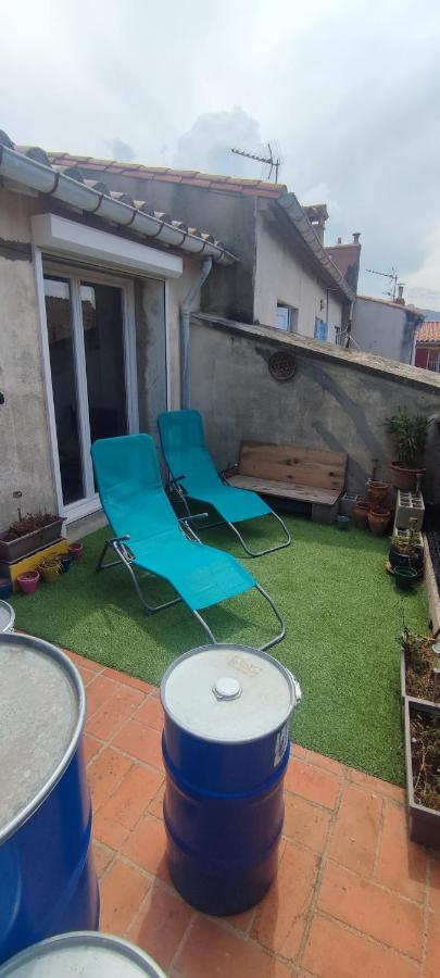 Maison de village 2 chambres terrasse et garage - B&B