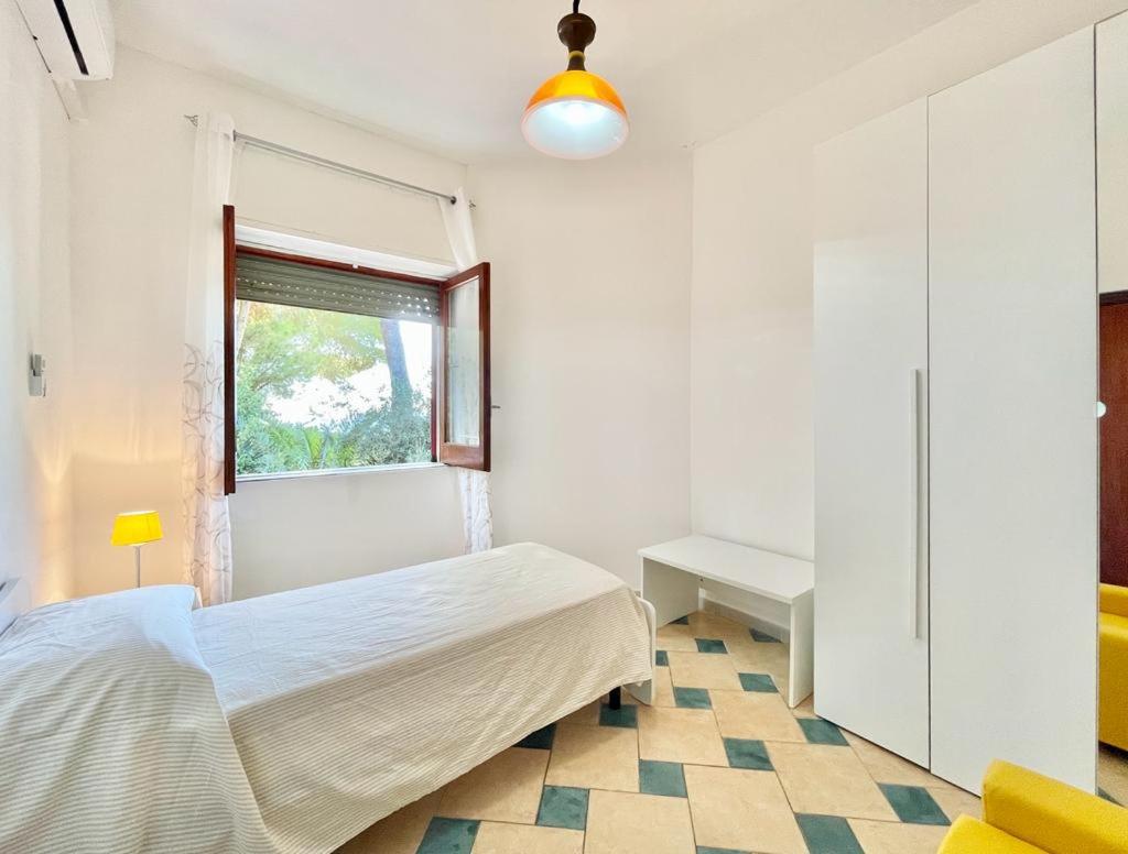 Standard Single Room with Sea View