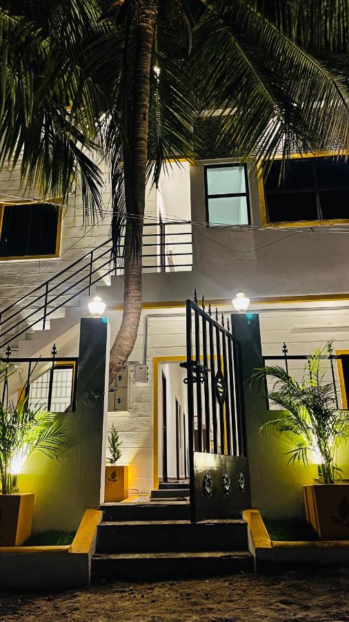 B&B Puducherry - THE HOTEL AT EDEN BEACH - Bed and Breakfast Puducherry