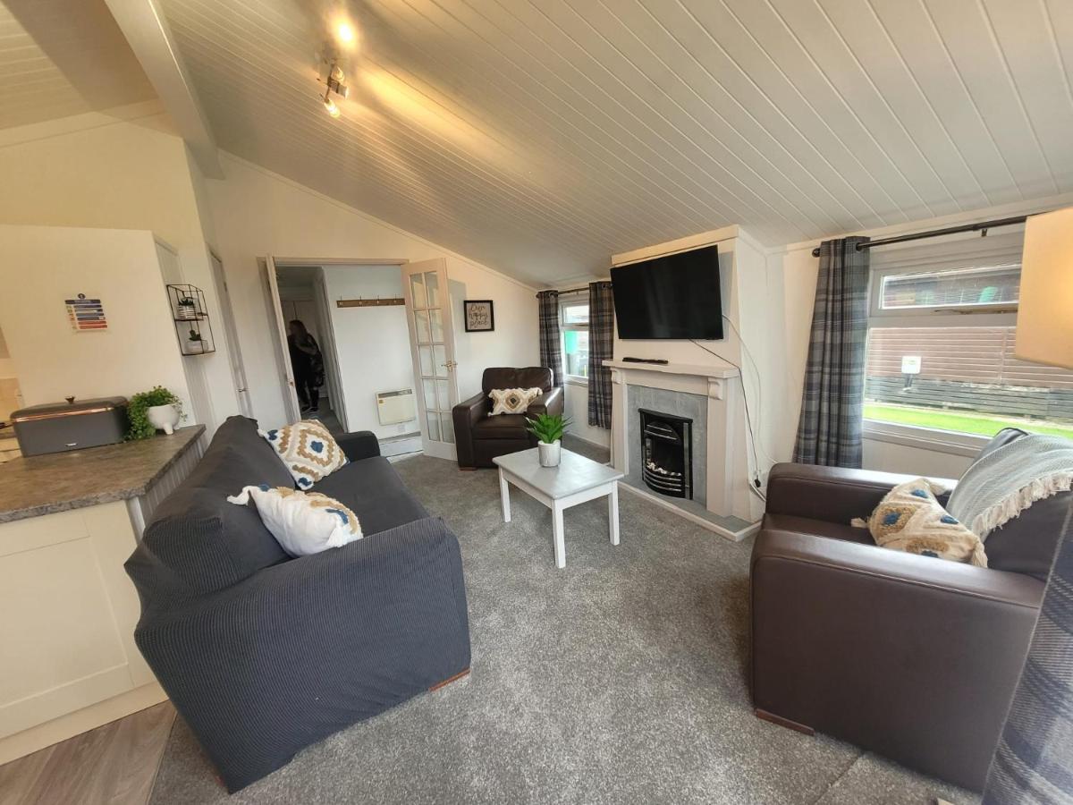 B&B Cirencester - Cotswold Lodges - Bed and Breakfast Cirencester