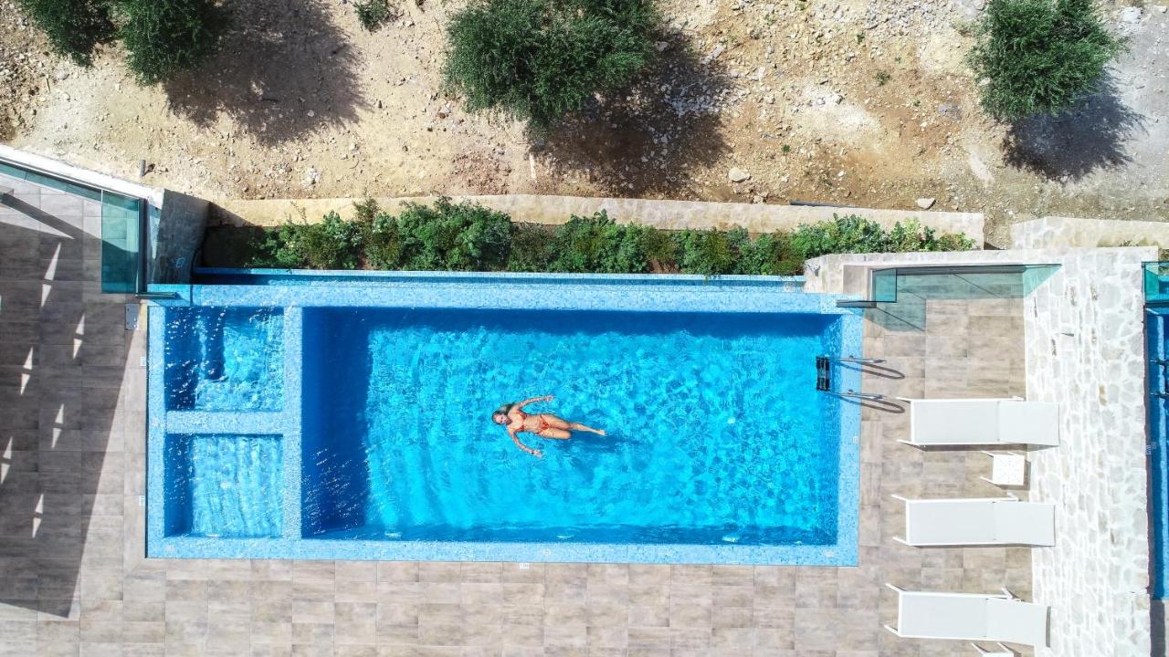 Nafsika Xenia - Alkinoos Villa - Ferienwohnung Plátanos