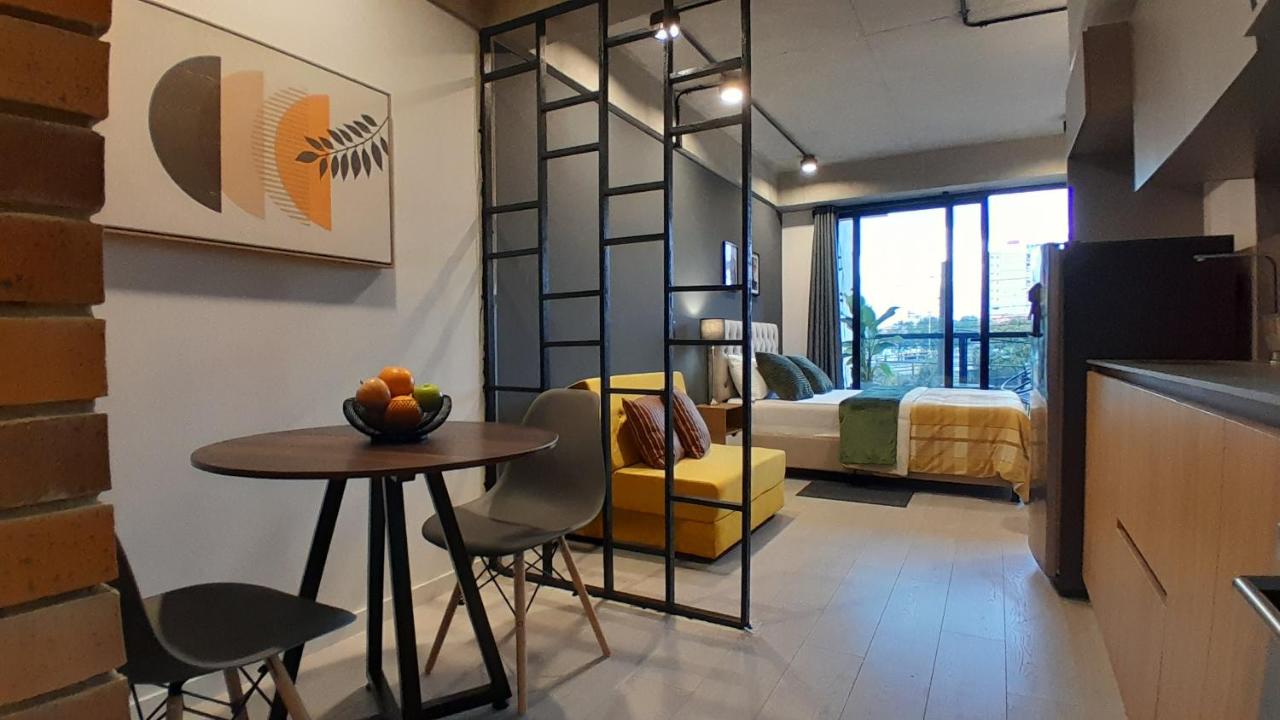 Moderno loft cerca del Virrey - B&B