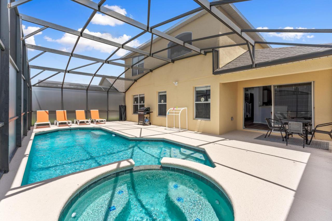 5BR Themed Pool Home Near Disney World - B&B Kissimmee