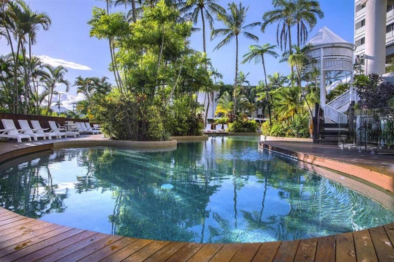 'Luxury Waterfront' Spectacular Oasis in the City - B&B