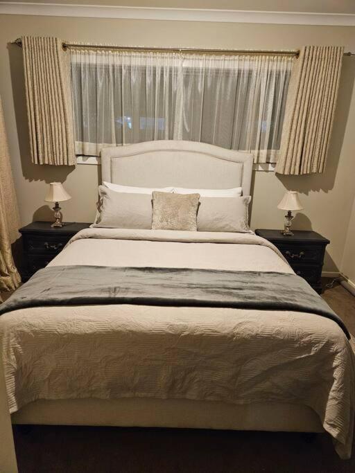 Tranquil home in Point Cook. - B&B
