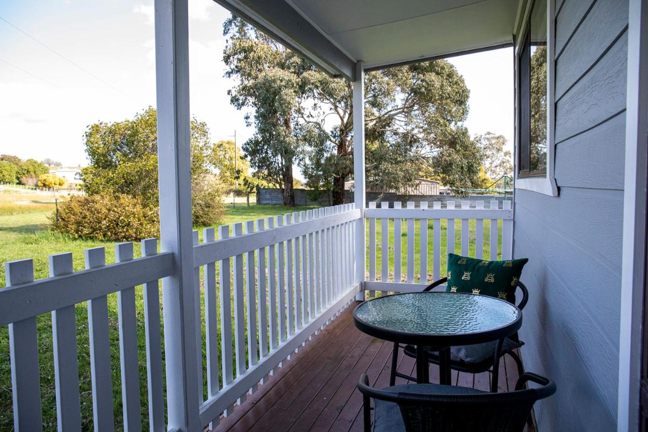 Tranquil, modern self-contained cottage - B&B Scarsdale