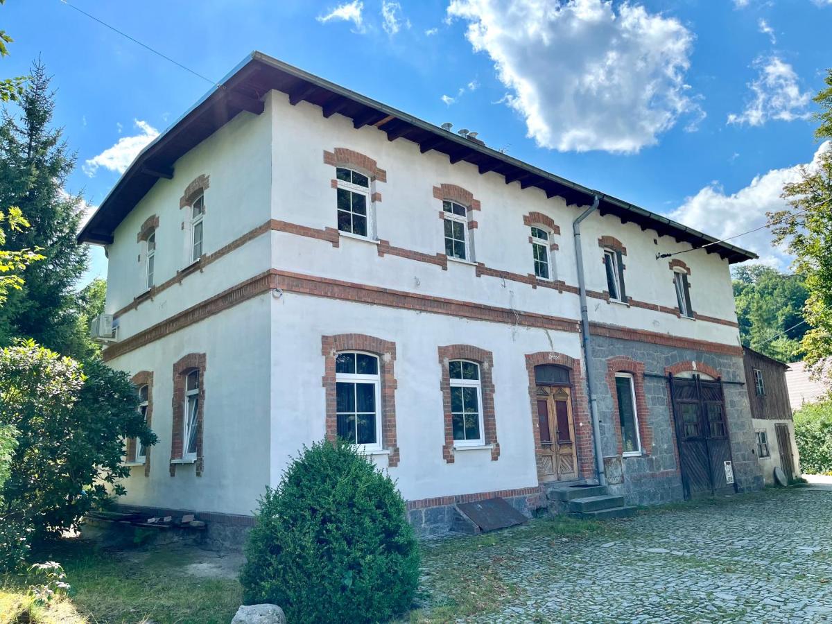 Apartamenty hoteLOVE Stara Kuźnia - B&B