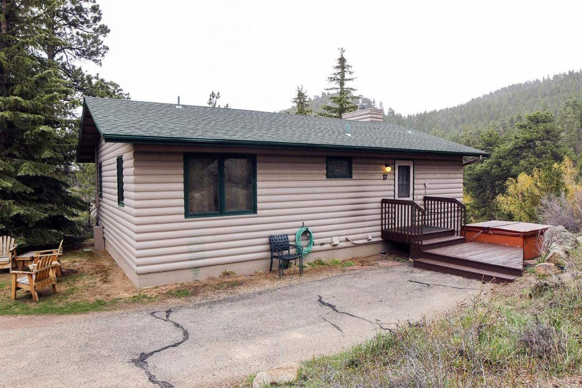 B&B Estes Park - Sunnyside Knoll- 17 cabin - Bed and Breakfast Estes Park