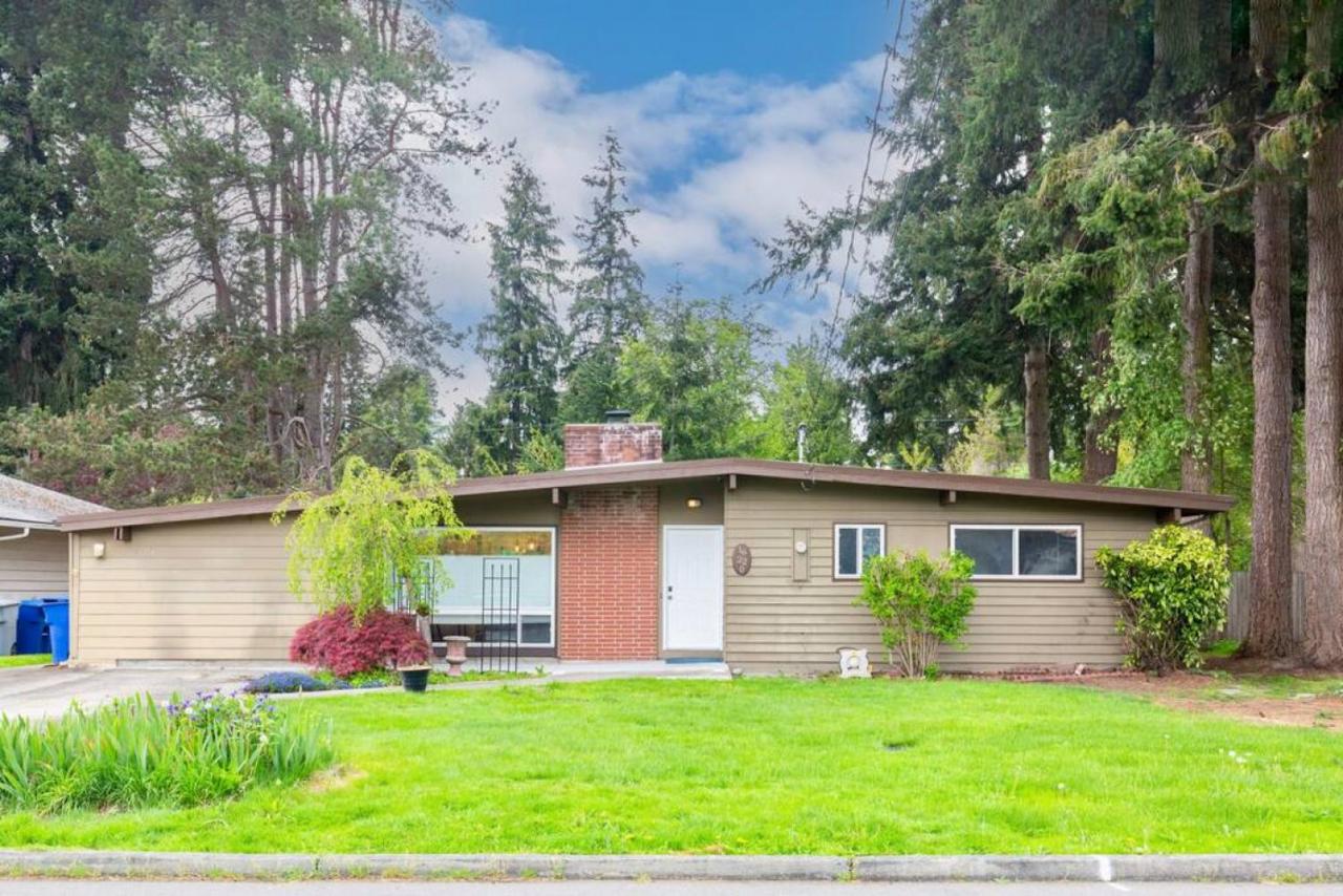 Bellevue Work & Relax Near Downtown - B&B Bellevue