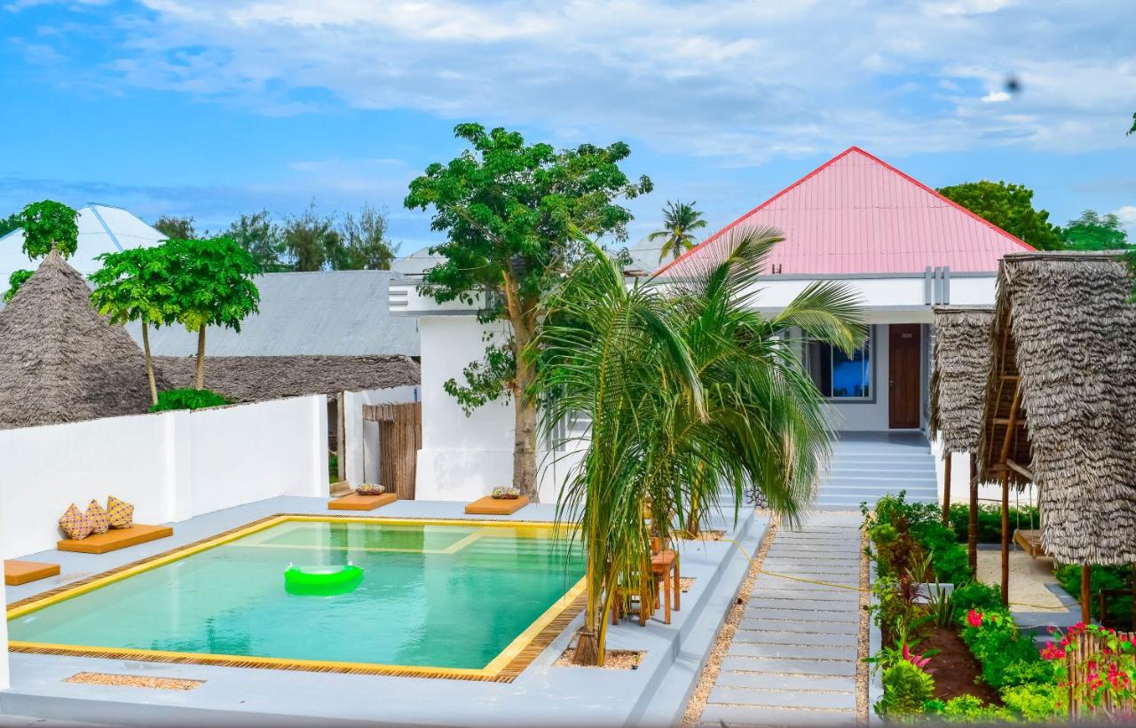 Uhuru House And Restaurant - Chambres d’hôtes Nungwi