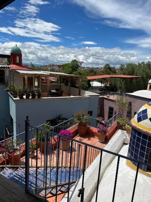 Home in San Miguel de Allende. Casita de La Aldea - Chambres d'hôtes San Miguel de Allende