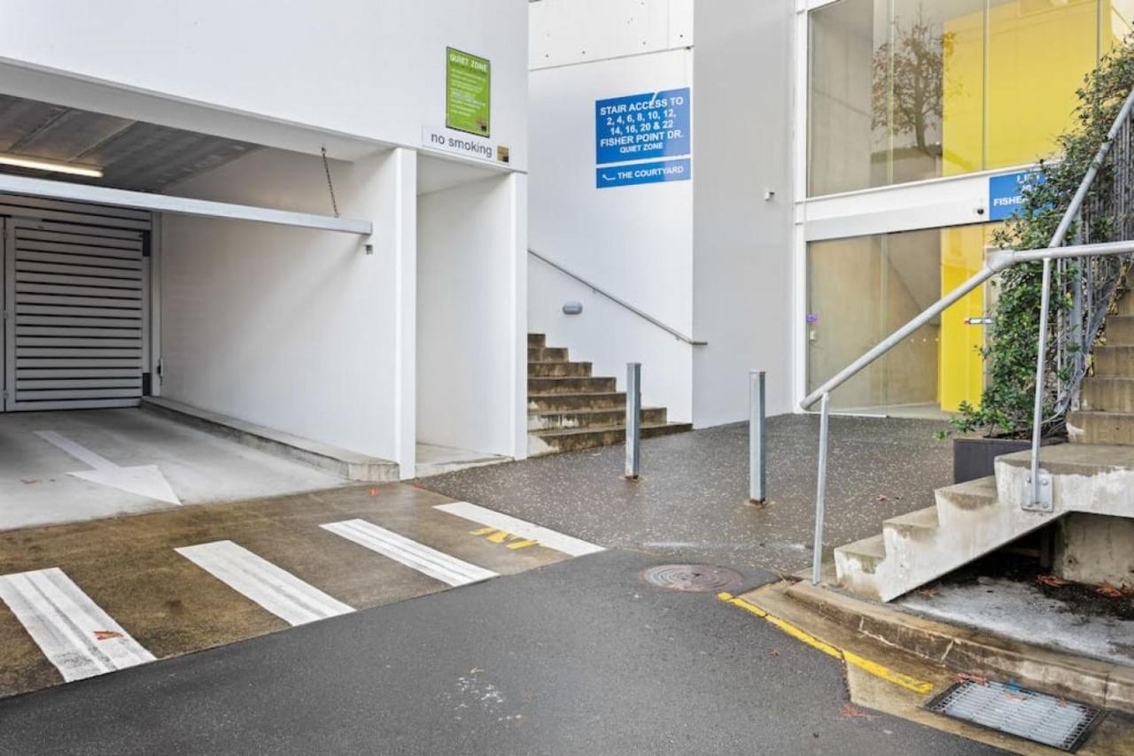 City Scape Hideaway w carpark, spa, pool and gym - B&B Auckland