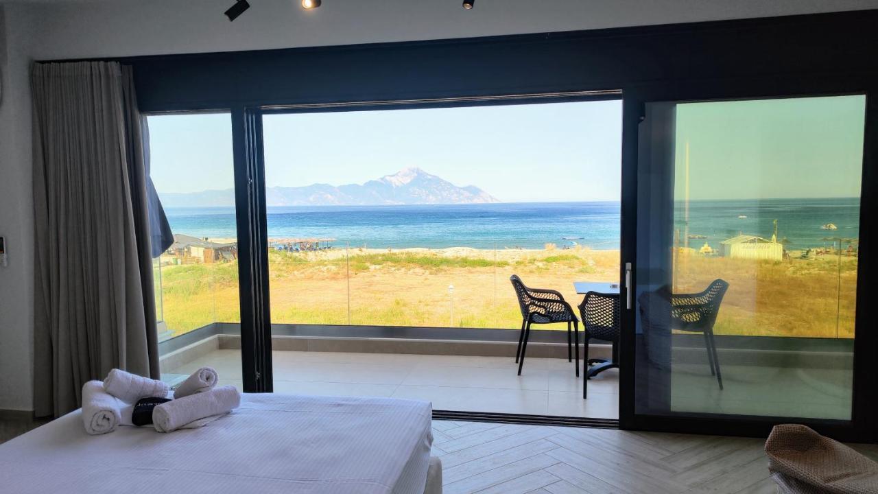 Studio Apartment with Sea View