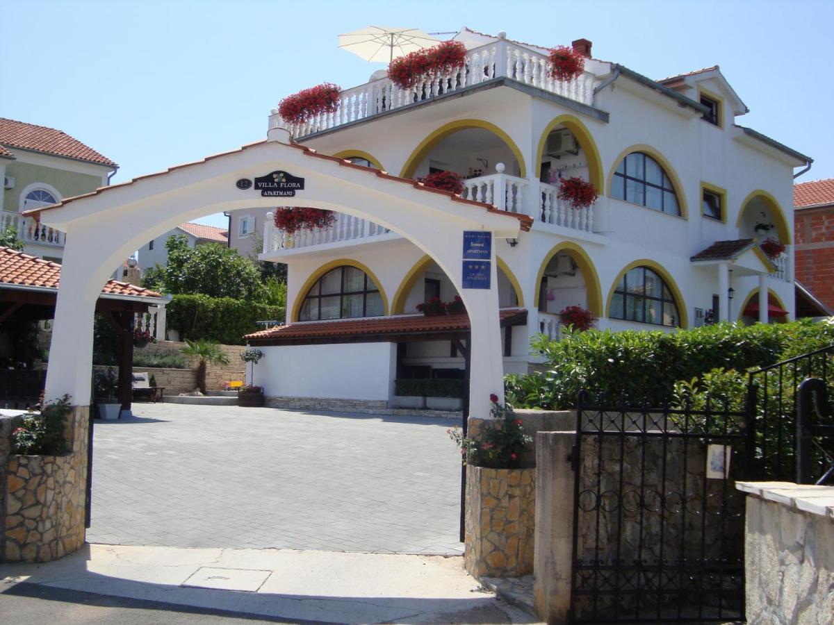 Villa Flora - Ferienwohnung