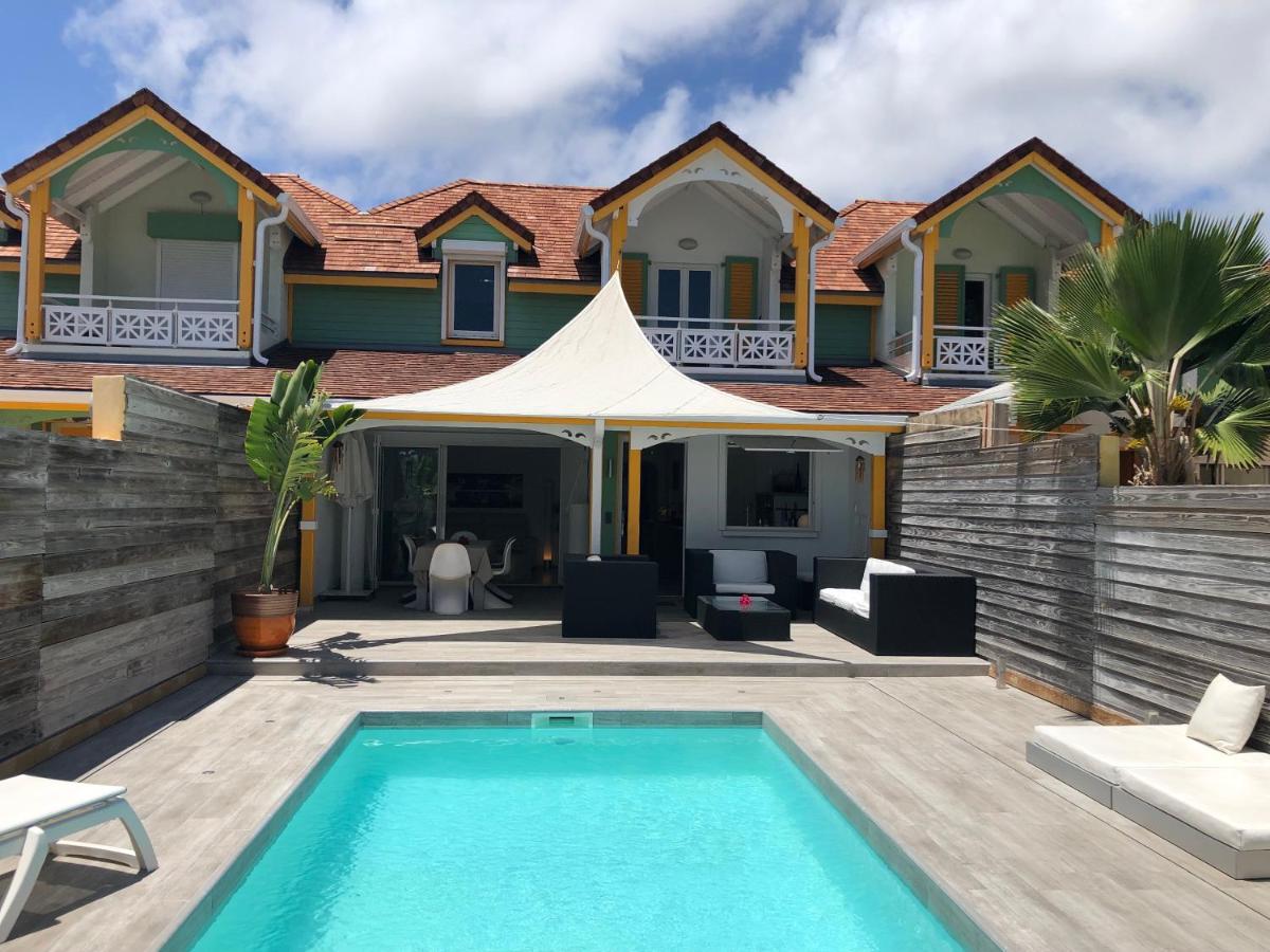 Villa BRUNEVA, Piscine-Privée – 150 m plage Orient-Bay - B&B