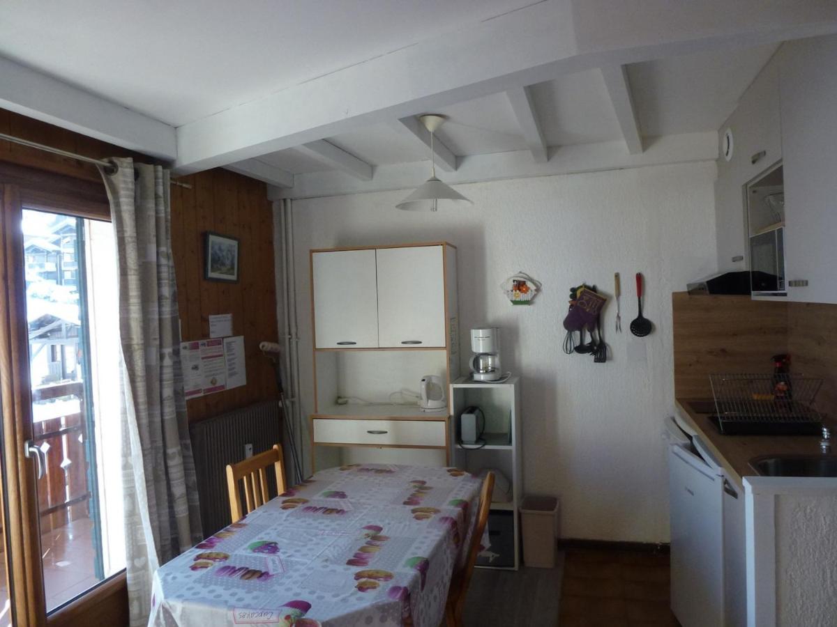 Studio cosy aux Gets, près des pistes et du centre, avec balcon, garage, Wi-Fi, et espace vélo - FR-1-671-34 - Ferienwohnung