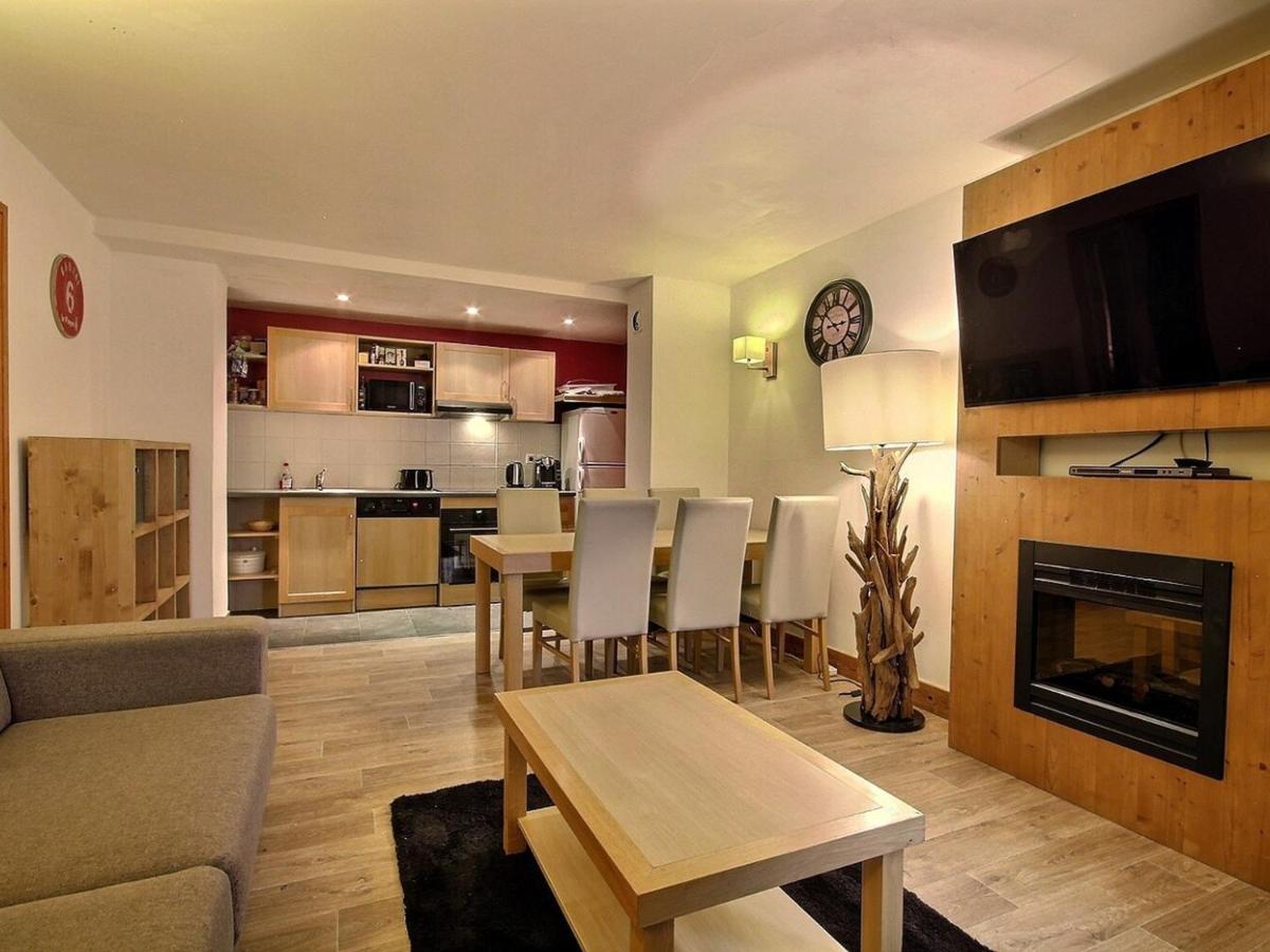 Bel appart PMR avec piscine et spa, 6 pers, au pied des pistes - FR-1-455-234 - Chambres d’hôtes