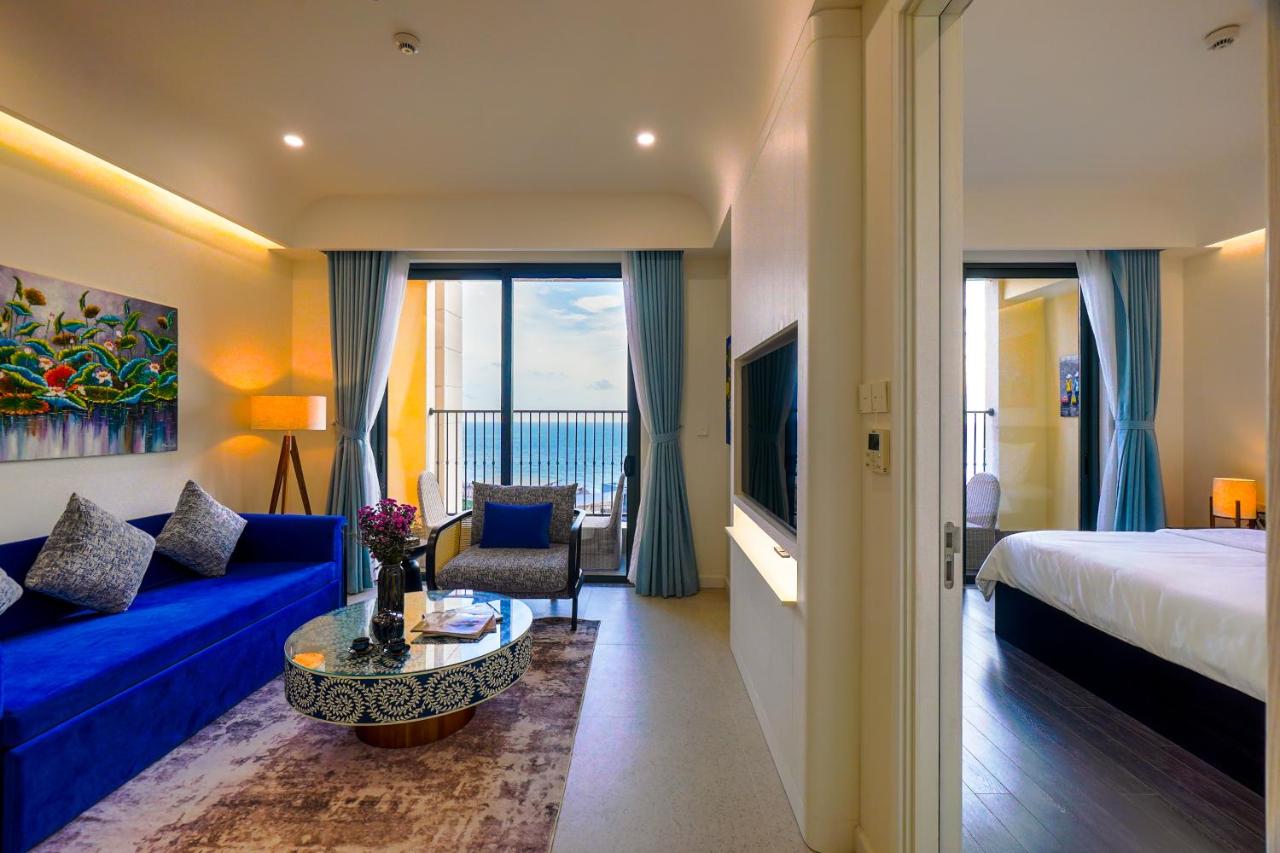 Apartamento de 1 dormitorio con balcón y vistas al mar