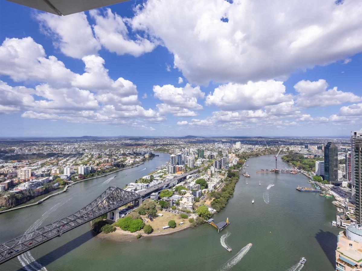 B&B Brisbane - Skyline & Riverview Skyhigh Seduction Luxe Apt - Bed and Breakfast Brisbane