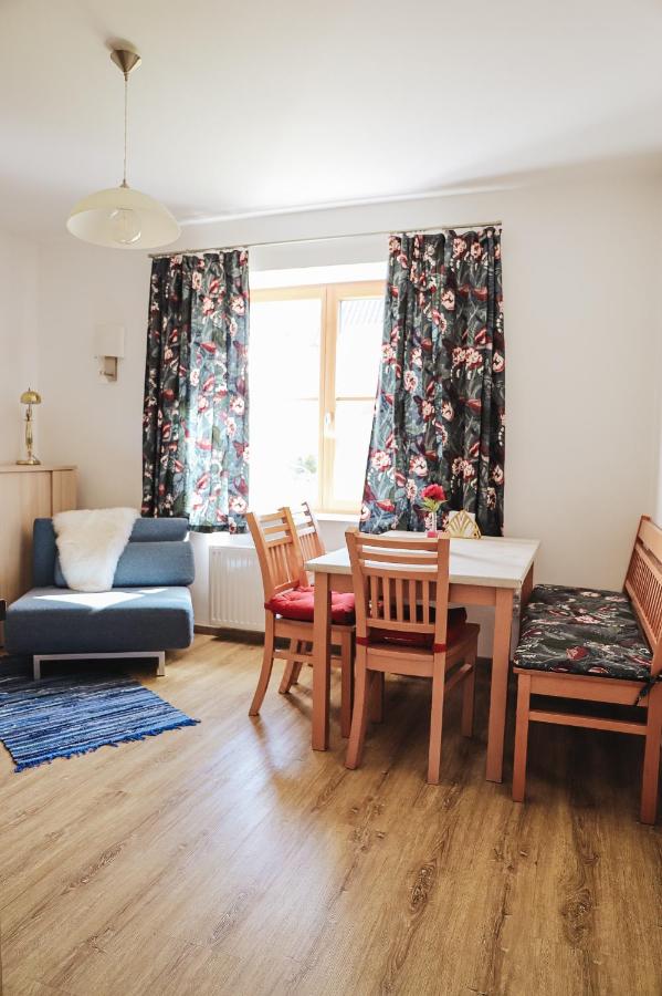 Ferienwohnung Lehner - B&B Wetzleinsdorf