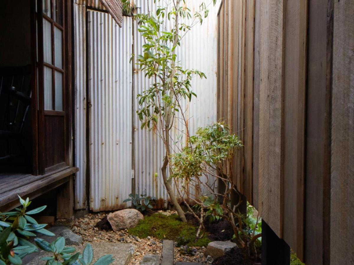 Japanese-Style Twin Room with Private Bathroom - Annex
