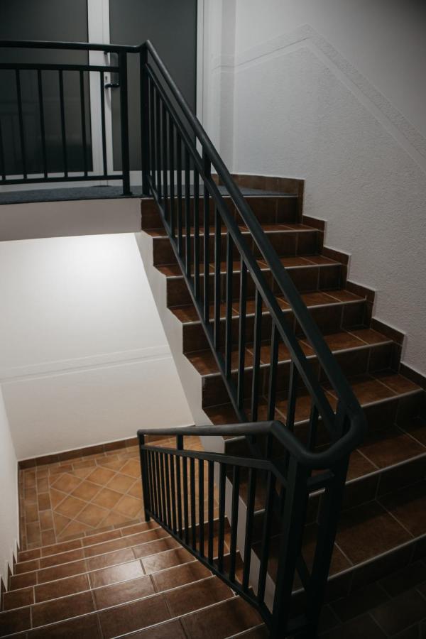 Apartment mit 3 Schlafzimmern und Balkon