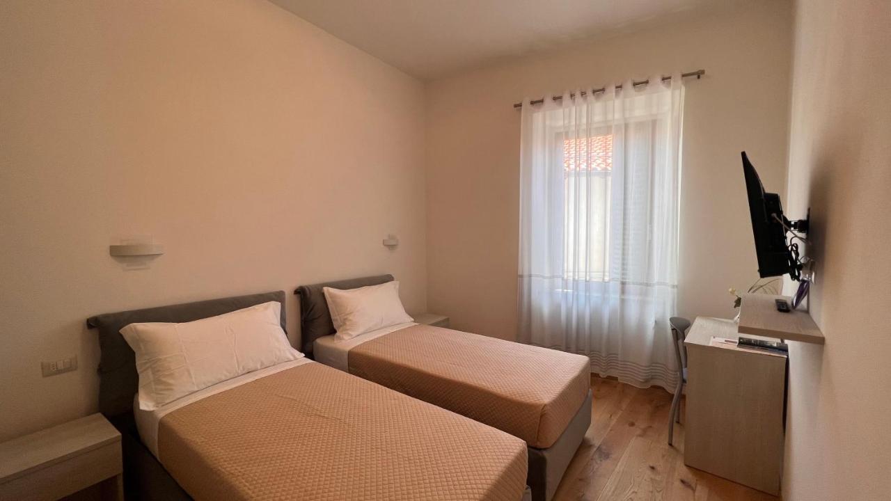 Chambre Double ou Lits Jumeaux