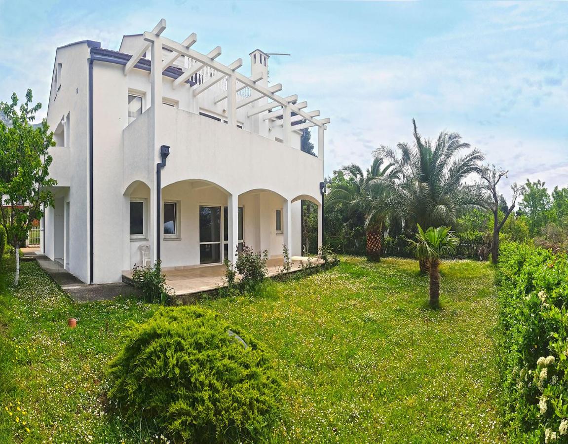 Ratac Eco Guest House - B&B