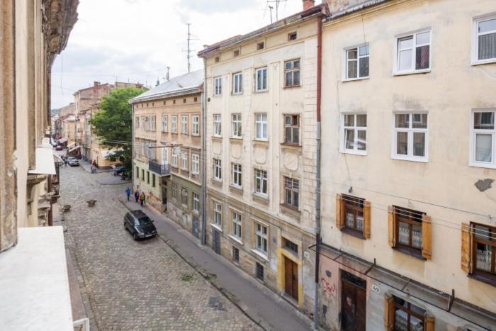 Do Lvova Central Apartments - Chambres d’hôtes