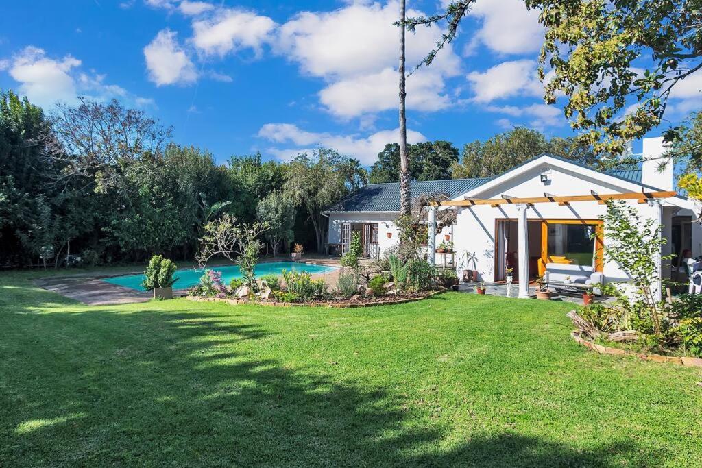 Four Bedroom House in the Vines - B&B