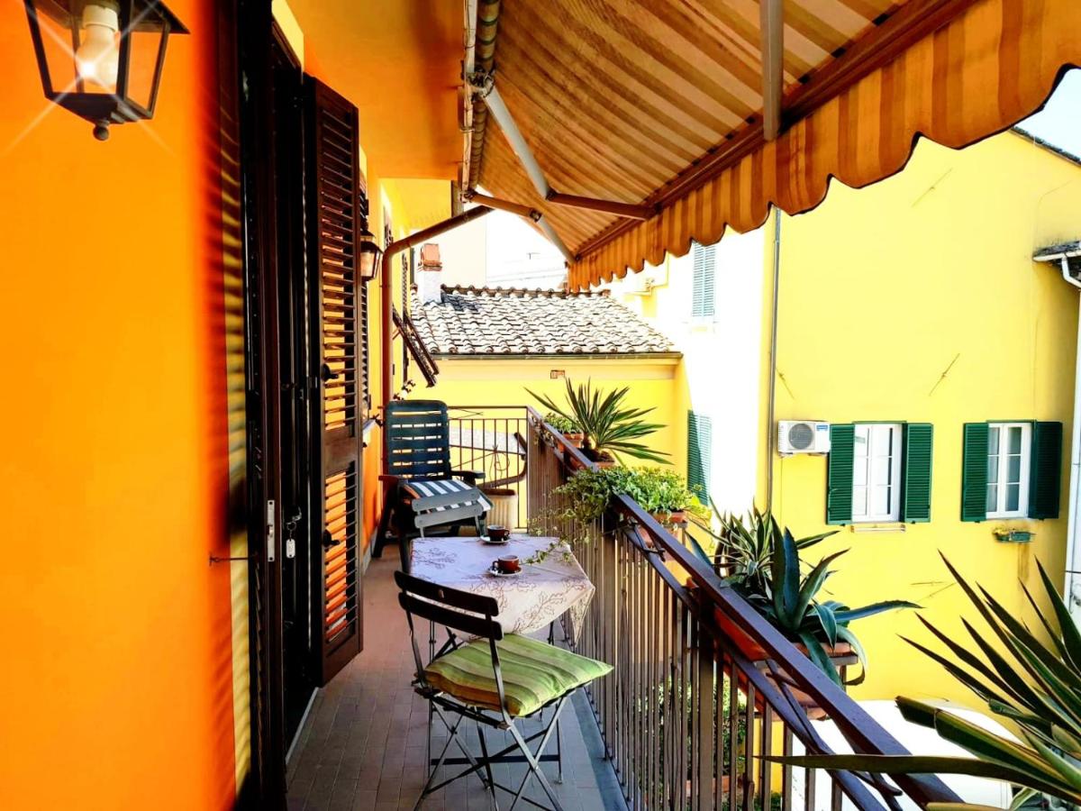 Casa Luciana - Comfort a Lucca con Parcheggio - Bed and Breakfast Lucca