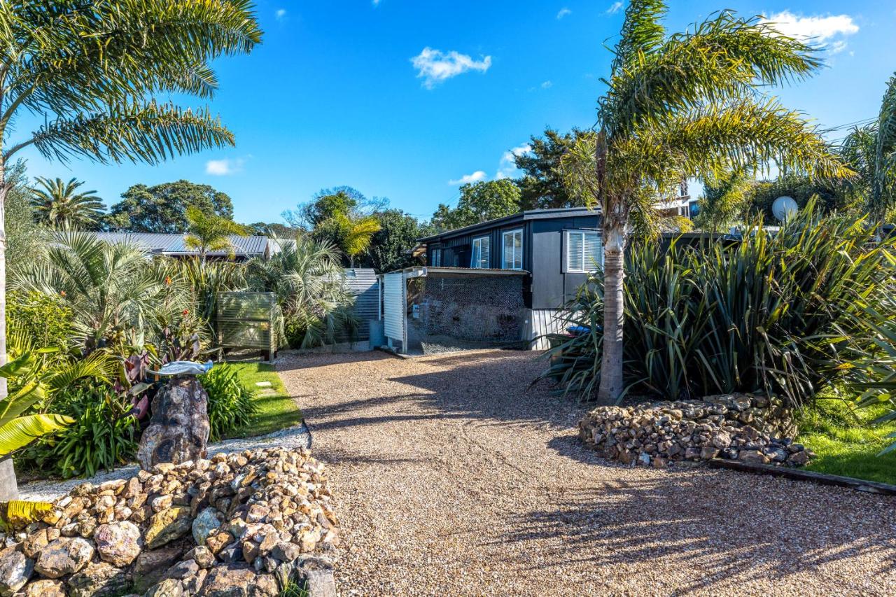 Welcome Cottage - Stay Waiheke - Chambres d’hôtes