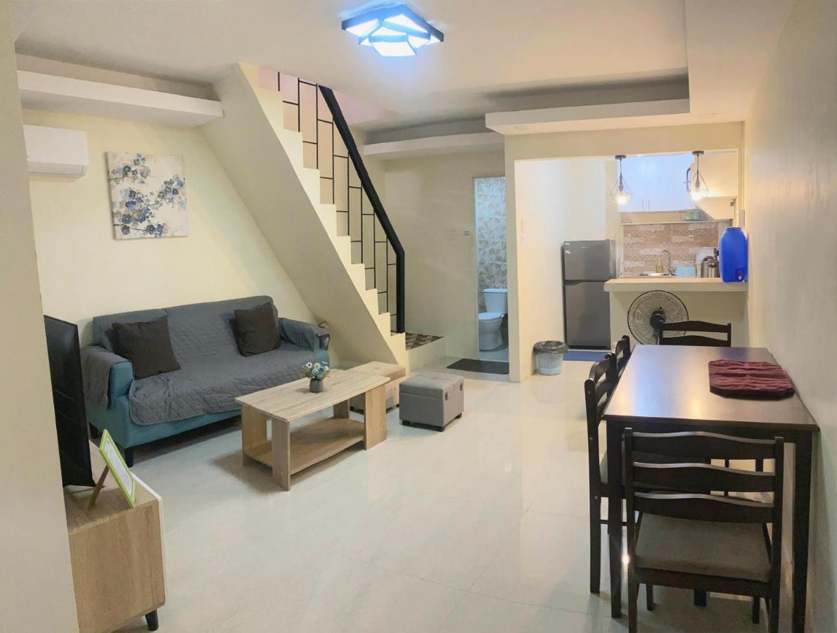 2 Bedroom townhouse in Bacolod City - Ferienwohnung
