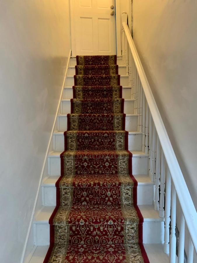 Spacious 2nd floor Suite - Ferienwohnung Gloucester